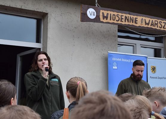 powitanie uczestników fot. M. Karczewska Grafika VIII Wiosenne Warsztaty Przyrodnicze w OEE w Szymbarku