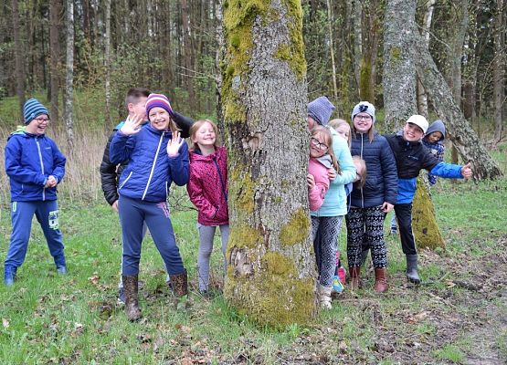 na warsztatach fot. M. Karczewska Grafika VIII Wiosenne Warsztaty Przyrodnicze w OEE w Szymbarku