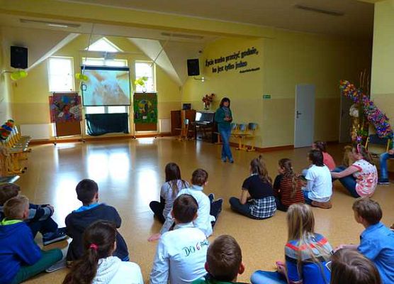 Grafika Dzień Ziemi w Somoninie