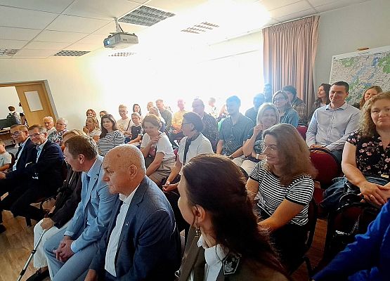 Konferencja podczas III Festiwalu Czystych Jezior w Borucinie fot. Paweł Michał Owsianny Grafika III Festiwal Czystych Jezior