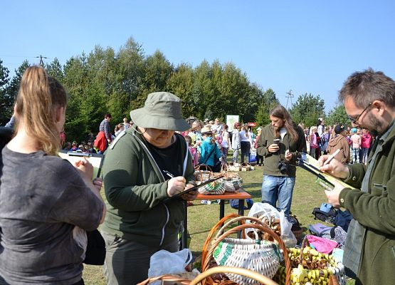 Grafika Grzybobranie 2014’ w OEE w Szymbarku