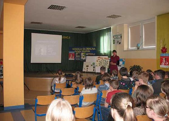 Grafika Obchody Dnia Ziemi w Gimnazjum Publicznym w Somoninie