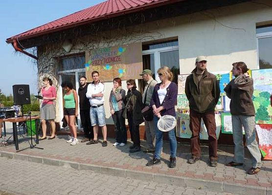 Grafika I wiosenne warsztaty przyrodnicze w OEE w Szymbarku