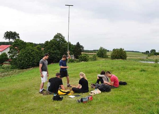 Grafika Poznanie budowy geologicznej i rzeźby Pojezierza Kaszubskiego - ćwiczenia terenowe studentów UG