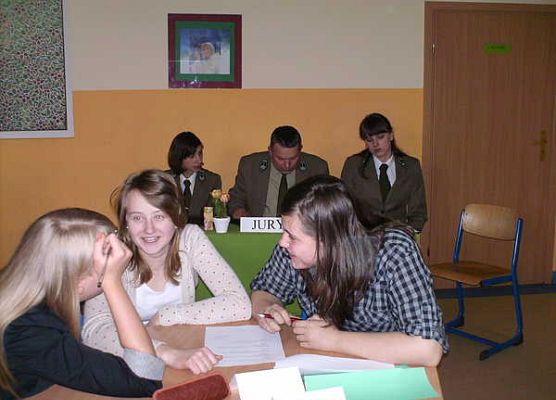 Grafika Wojewódzki Konkurs Ekologiczny pt. „Oblicza globalizacji” w Gimnazjum w Somoninie