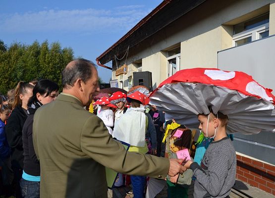 Grafika Grzybobranie 2014’ w OEE w Szymbarku