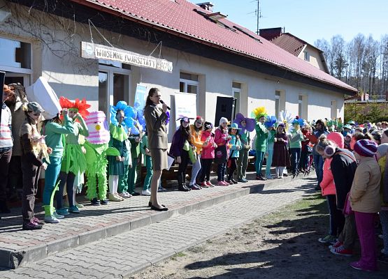 Grafika V Wiosenne Warsztaty Przyrodnicze w Szymbarku