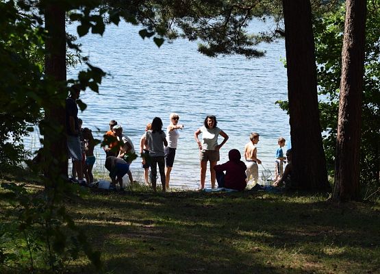 Grafika Lato w Ośrodku Edukacji Ekologicznej