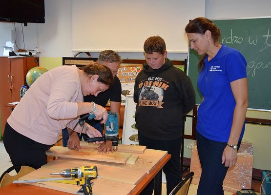 Grafika Warsztaty Rodzinne „Bardzo w to wierzę wspomagam jeże”