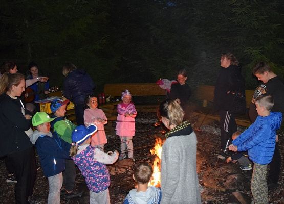 Grafika Warsztaty Rodzinne „Bardzo w to wierzę wspomagam jeże”