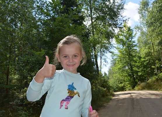 Grafika Warsztaty Rodzinne „Bardzo w to wierzę wspomagam jeże”