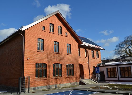 Grafika „Nowa siedziba Kaszubskiego Parku Krajobrazowego i Ośrodka Edukacji Ekologicznej”