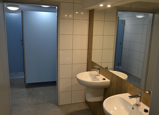 Grafika „Nowa siedziba Kaszubskiego Parku Krajobrazowego i Ośrodka Edukacji Ekologicznej”